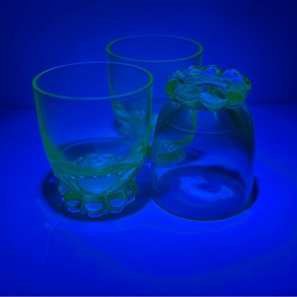 Candlewick Shot Glasses - Lot Of 3 - Green UV Glass - Picture 2 of 11